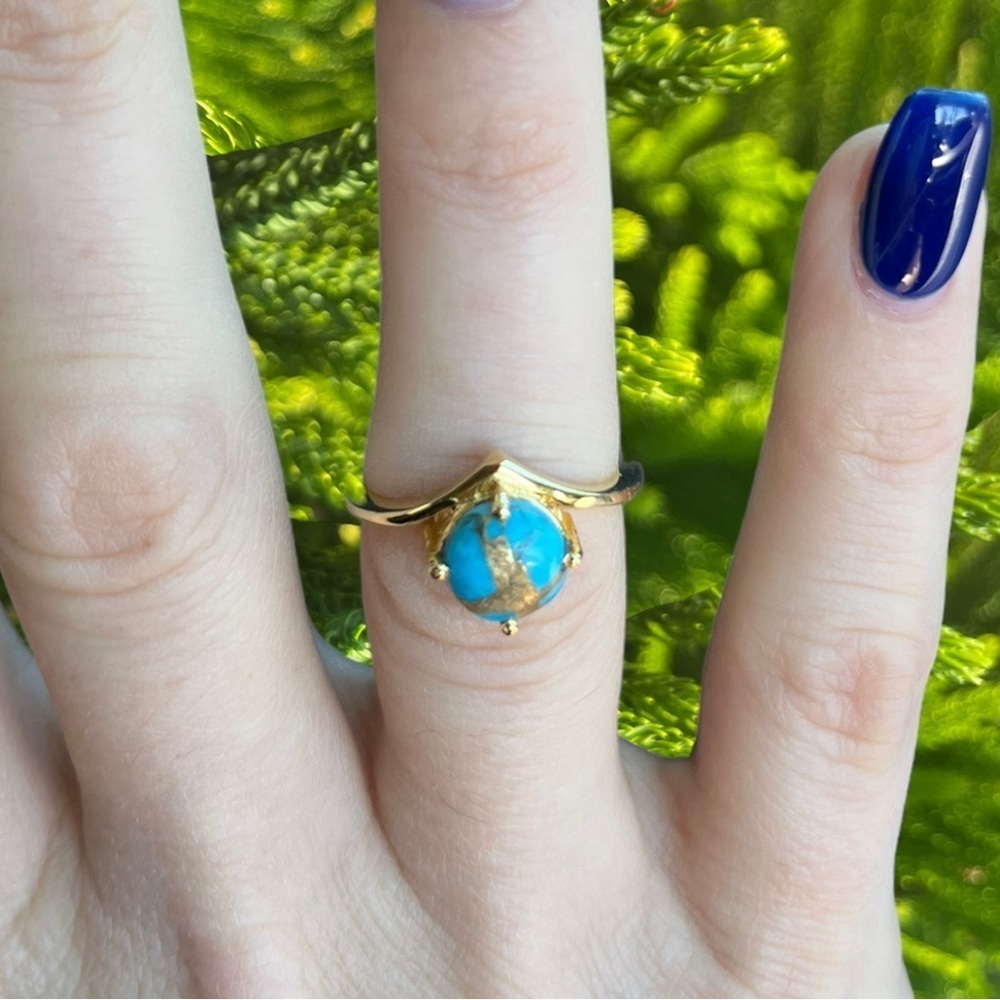 Turquoise Copper Style Gold Ring - Picture 3 of 3